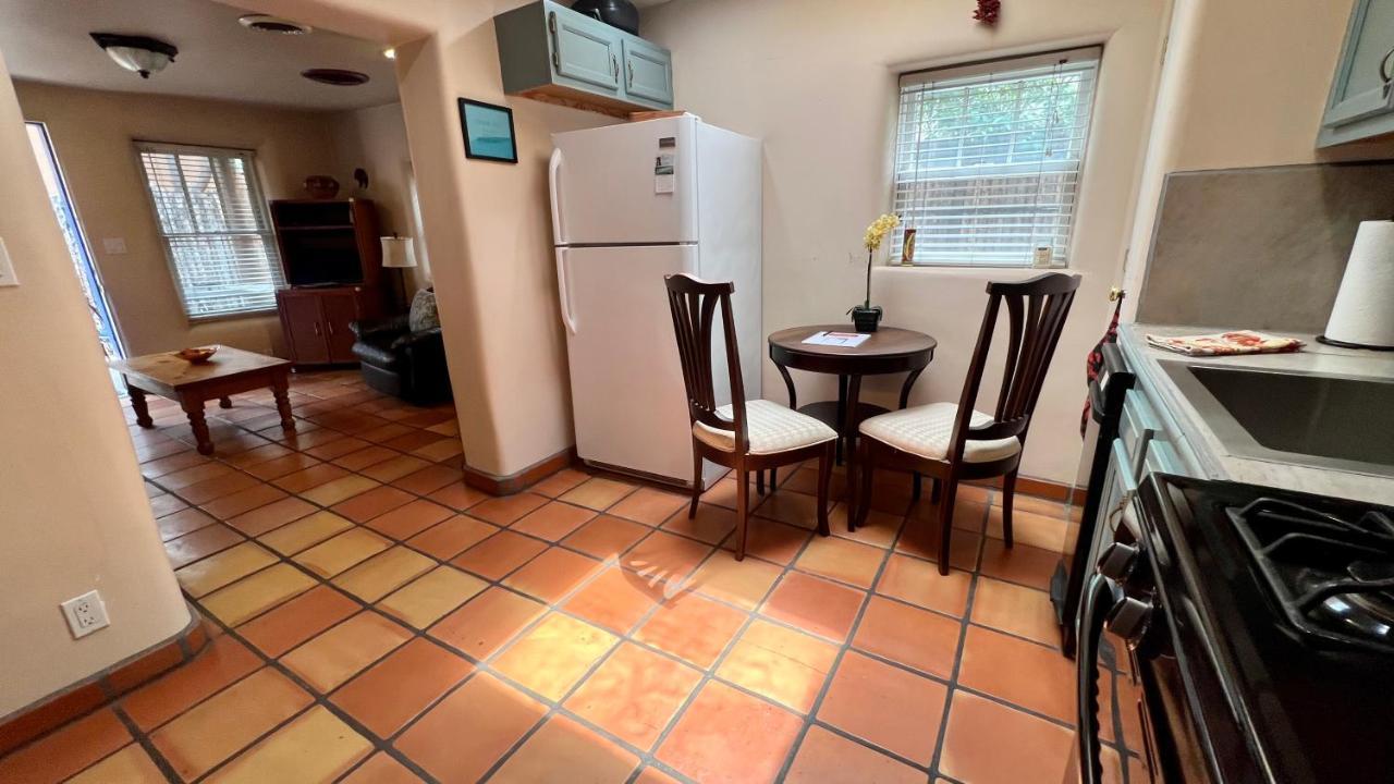 Casas De Guadalupe - Sante Fe Vacation Rentals 샌타페이 외부 사진